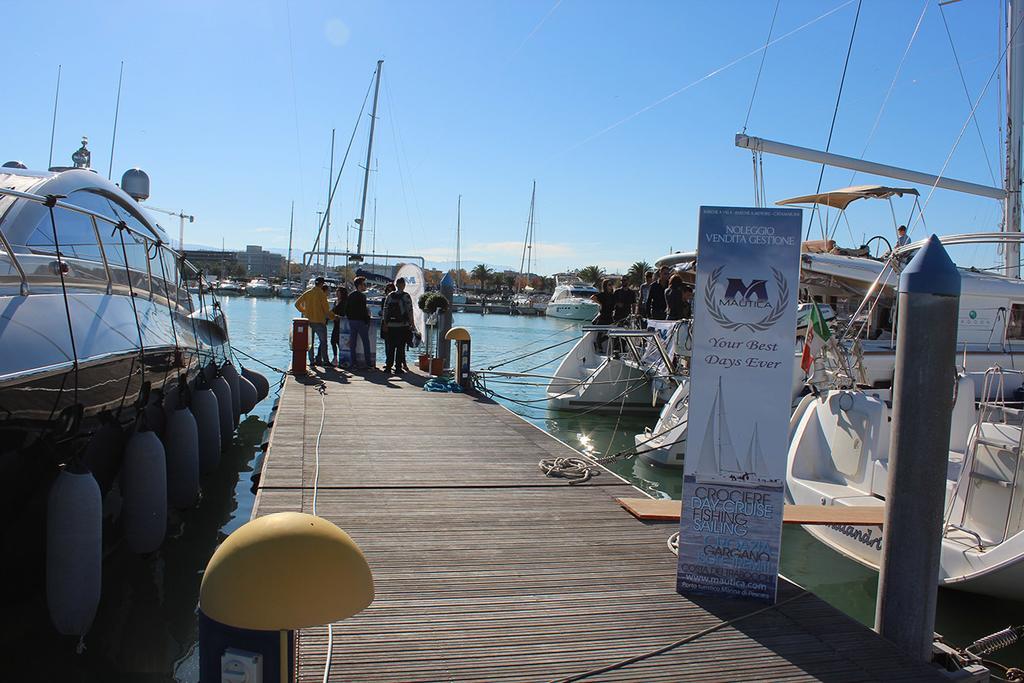 Hotel Catamarano Mauticat Pescara Exterior foto